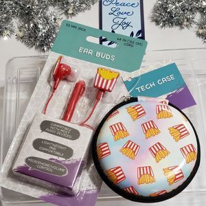 French Fry Wired Earbuds w/Mic 3.5mm Design and Matching Zip Case 2pc Set